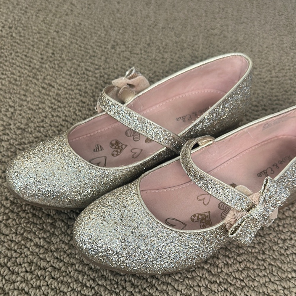 Glittery gold youth 5 Shoes with Bow